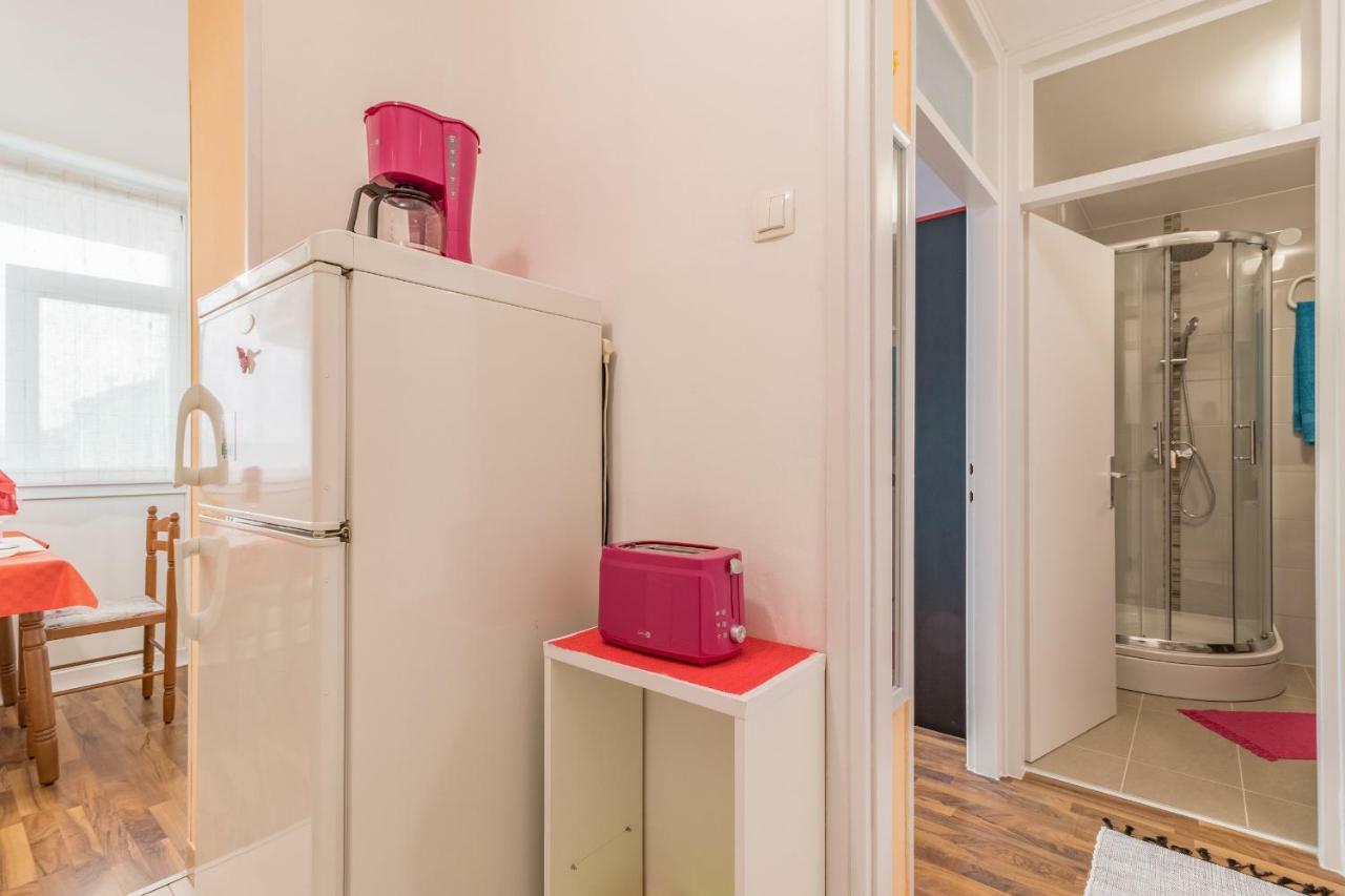 Cosy Apartment Zupanic Пула Екстериор снимка