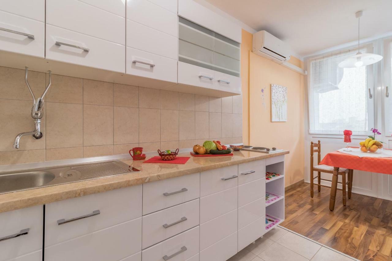 Cosy Apartment Zupanic Пула Екстериор снимка