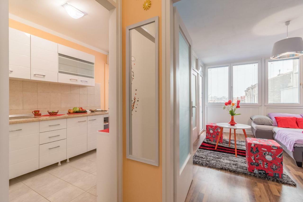 Cosy Apartment Zupanic Пула Екстериор снимка